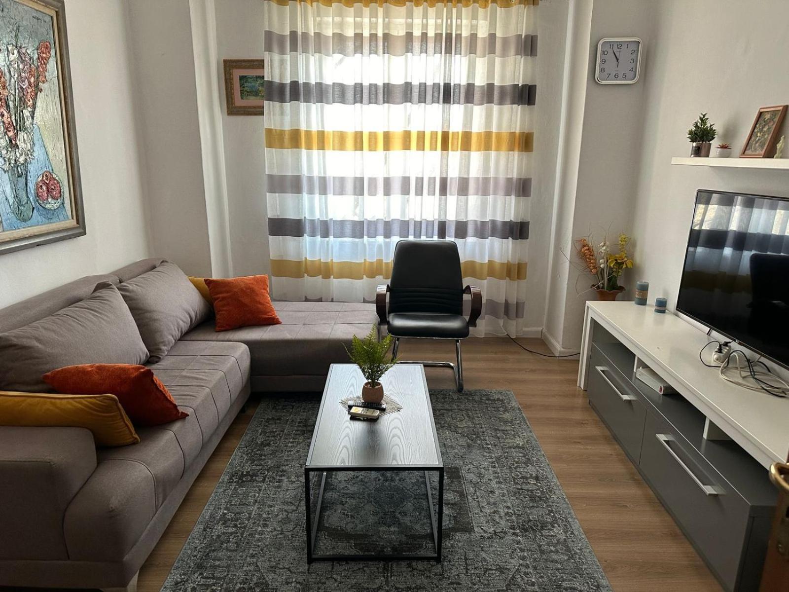 Kelly'S Cozy Hideaway - Central Tiranë Ngoại thất bức ảnh