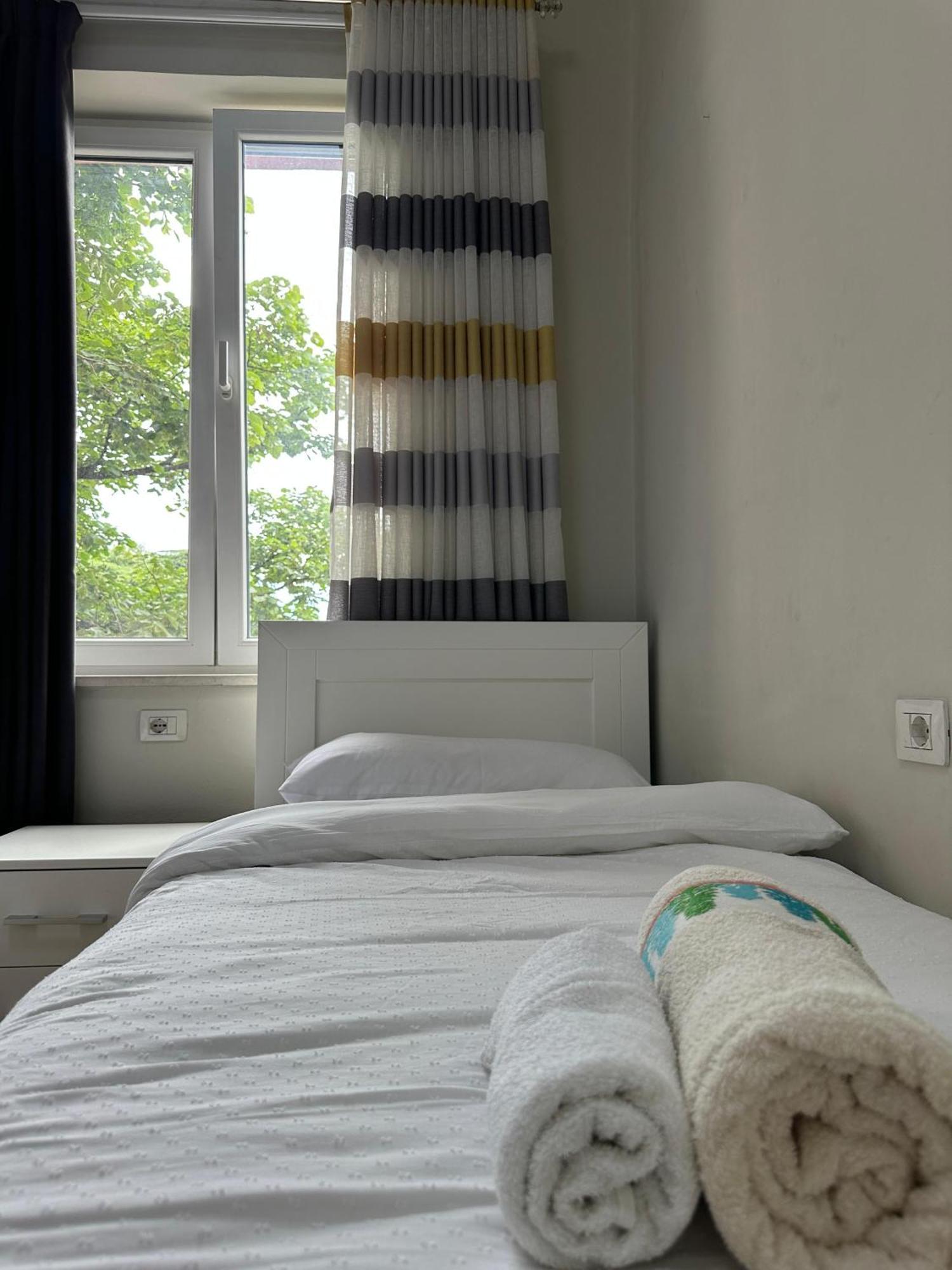 Kelly'S Cozy Hideaway - Central Tiranë Ngoại thất bức ảnh